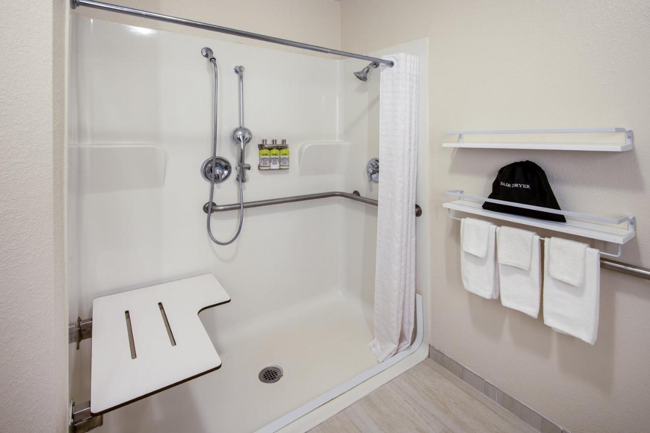 Candlewood Suites Manassas By Ihg Екстер'єр фото
